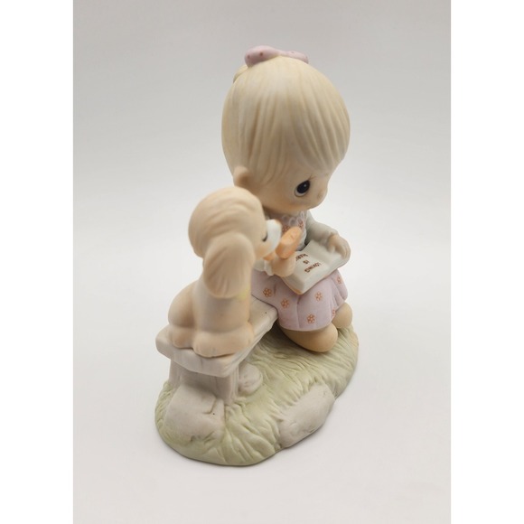 1979 PRECIOUS MOMENTS FIGURE "LOVING IS SHARING" - Picture 2 of 11